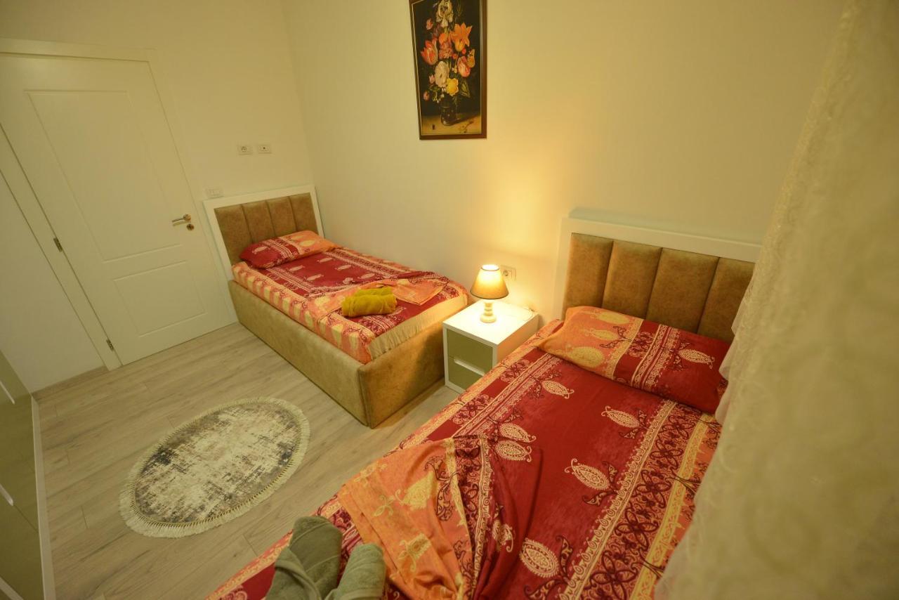 Denis Comfort Apartment Shkodër Exterior foto
